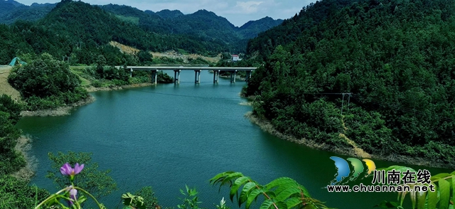 农旅融合赋能乡村振兴|泸州:正在崛起中的“南翼”样板(图6) 6、观文千鸟湖局部.jpg