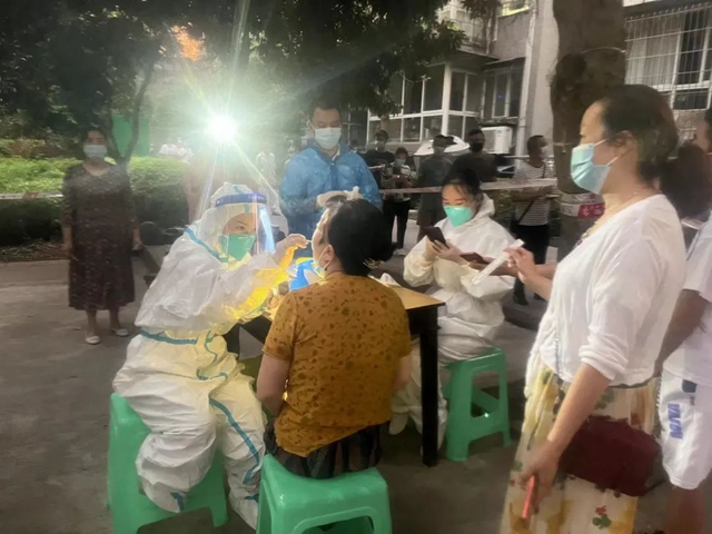 守一座城,护一方人!龙马中医人抗击疫情240小时纪实(图6) 6.jpg