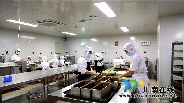 合江台上送：中秋渐近 四川合江：“花样月饼”满足你的味蕾[00-00-00][20220908-163913668].jpg