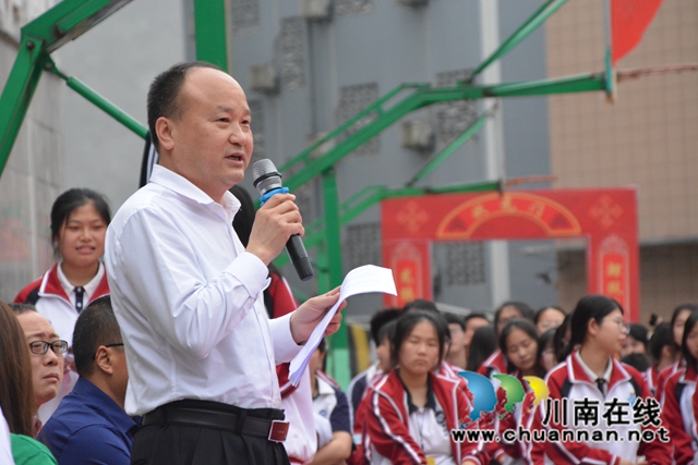 合江马街中学党委书记孙进益：为了山区县中飞出更多“金凤凰”