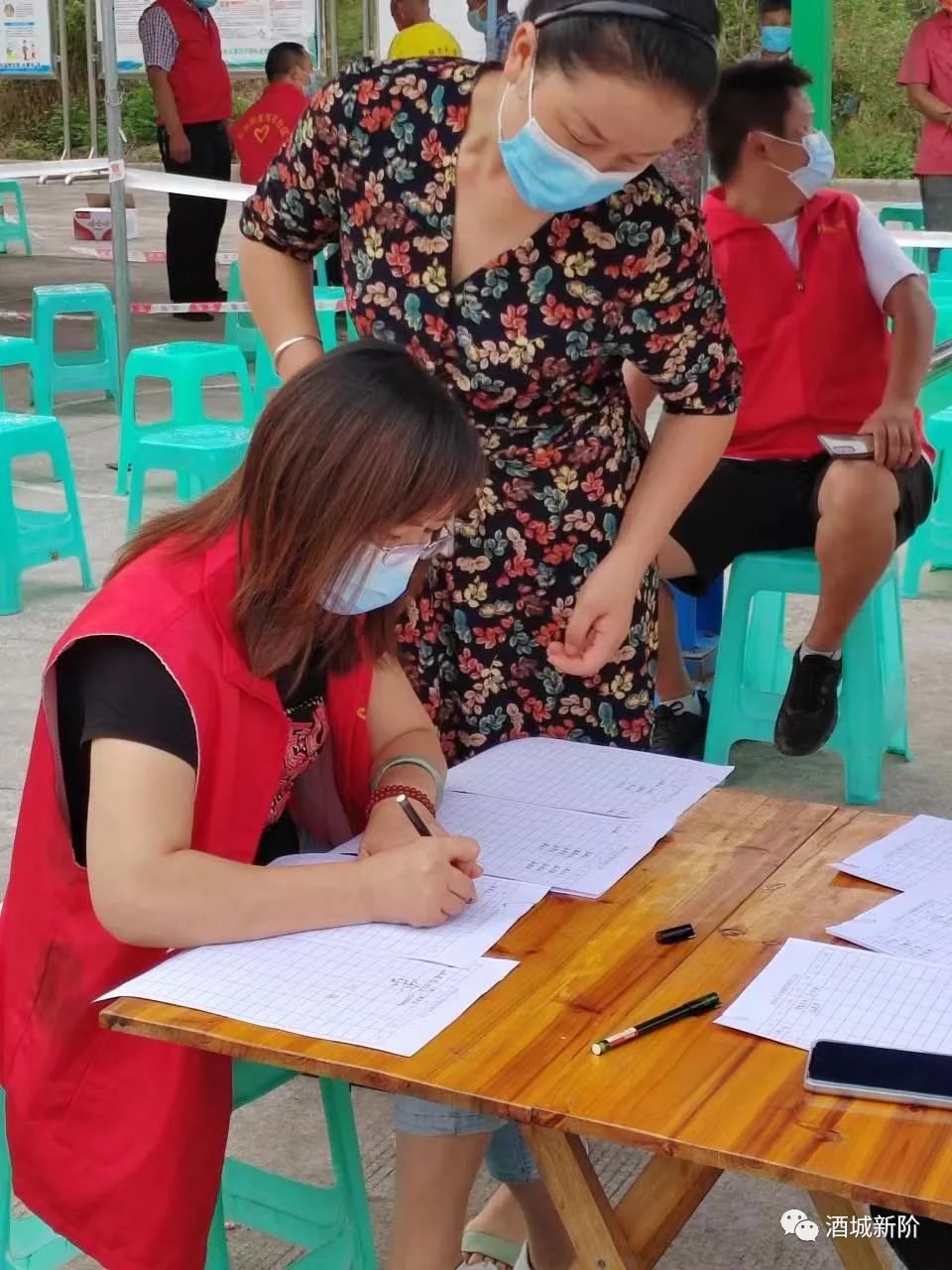 共克时艰 泸州市新阶人士在行动(图13) 12.jpg