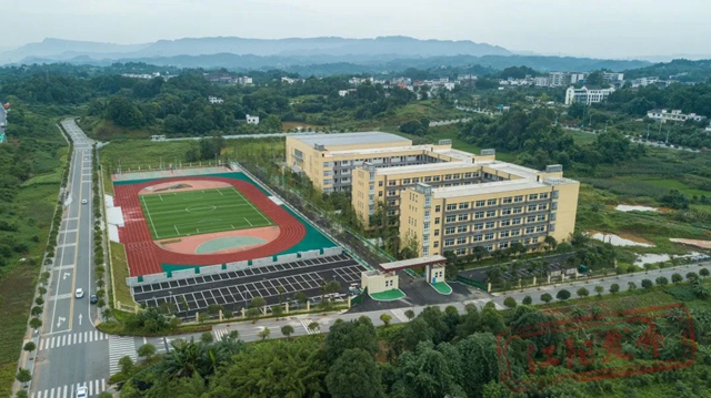 准备好了!江阳这5所“新学校”建成投用(图4) 4.jpg