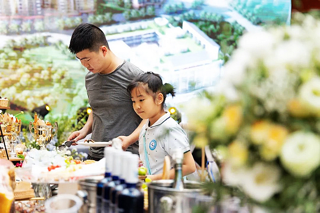 【聚焦实体经济，瞄准新型消费】友邻中心诠释商业新图景！