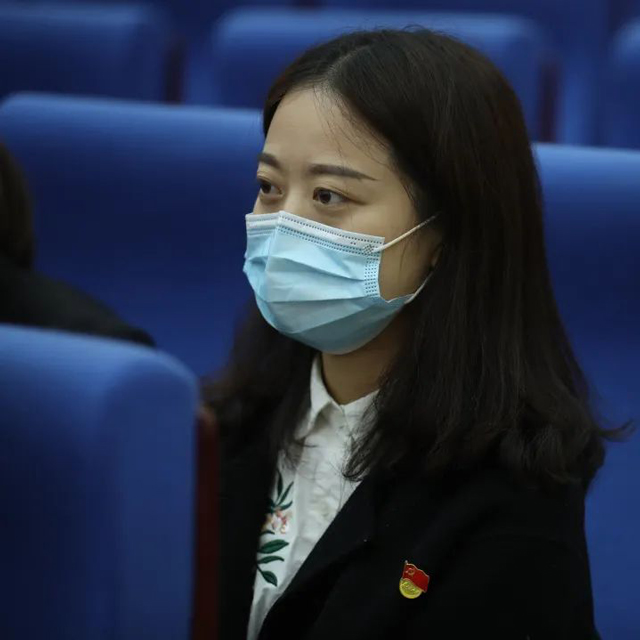 【忠诚铸魂 铁纪担当】龙马潭区法院举行2022年新任人民陪审员颁证暨就职宣誓仪式(图13) 14-1.jpg