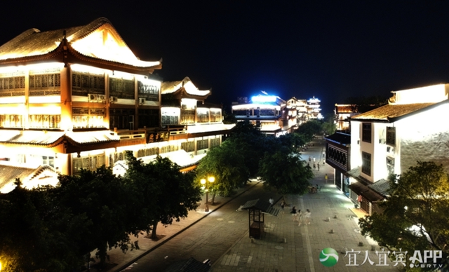 宜宾中心镇建设走在全省前列 个别镇初具“小城市”规模