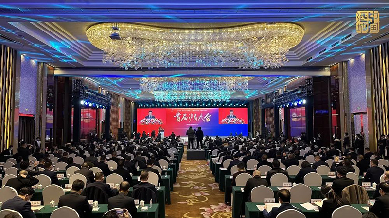 祝贺！他们是“十大杰出泸商”“十佳优秀泸商”​“十佳优秀商会”！