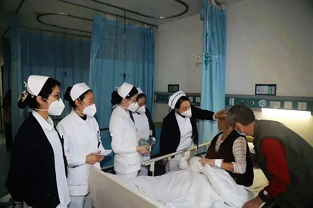 【关注】西南医大中医院:不舍昼夜 为生命护航(图9) nEO_IMG_9.jpg