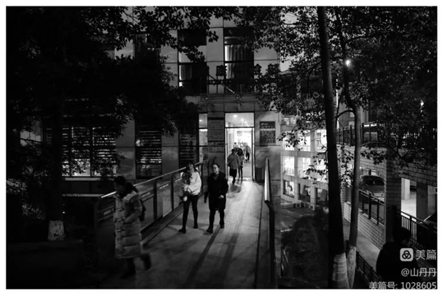 顾琼:工作40载,见证泸州发展,活出“多彩人生”(图6) 6.jpg