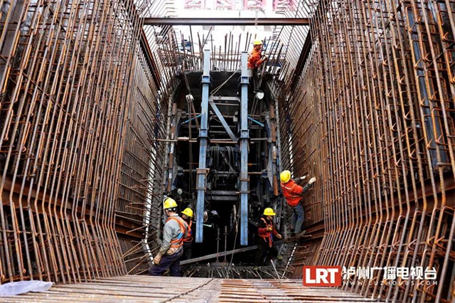 助力泸州“南翼”发展丨古金高速、摩尼互通加快建设(图2) 2.jpg