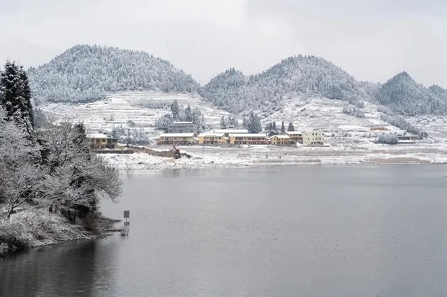 招商“最泸州”:川南海拔最高的湖(图8) 9.jpg