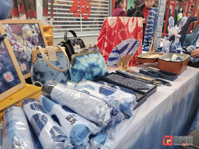 自贡蜀颉扎染 惊艳亮相！