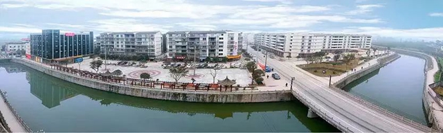 最高罚10万!泸州云龙机场周边禁止放飞气球、孔明灯、无人机、风筝和烟花爆竹等破坏机场净空的行为!(图5) 空5.jpg