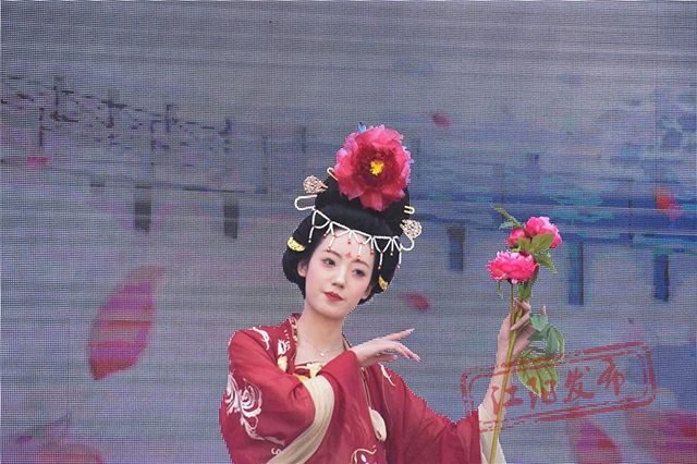 醉一场花开漫天 | 江阳区丹林花朝节启幕(图7) 7.jpg