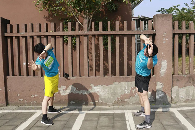 鸣枪开跑!龙马潭松滩湖环湖马拉松燃爆这个春天!(图3) 3.jpg