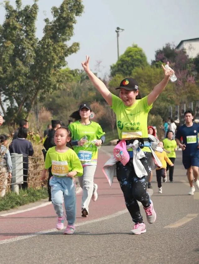 鸣枪开跑!龙马潭松滩湖环湖马拉松燃爆这个春天!(图18) 18.jpg