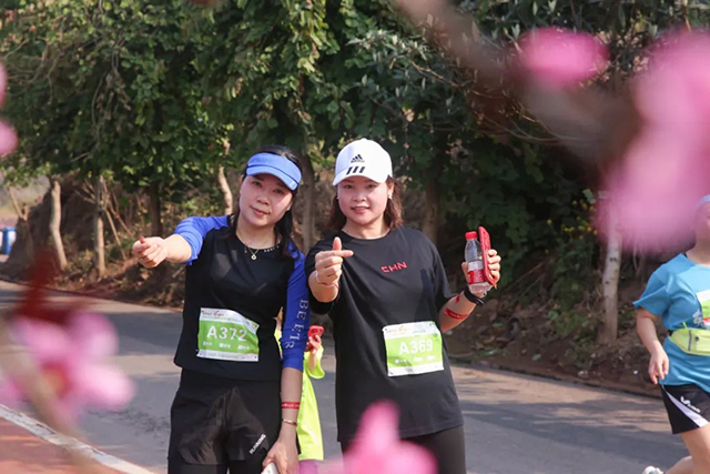 鸣枪开跑!龙马潭松滩湖环湖马拉松燃爆这个春天!(图31) 31.jpg