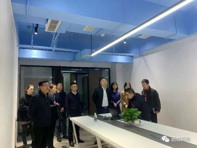 泸州市委统战部开展新经济网络人士统战工作调研指导