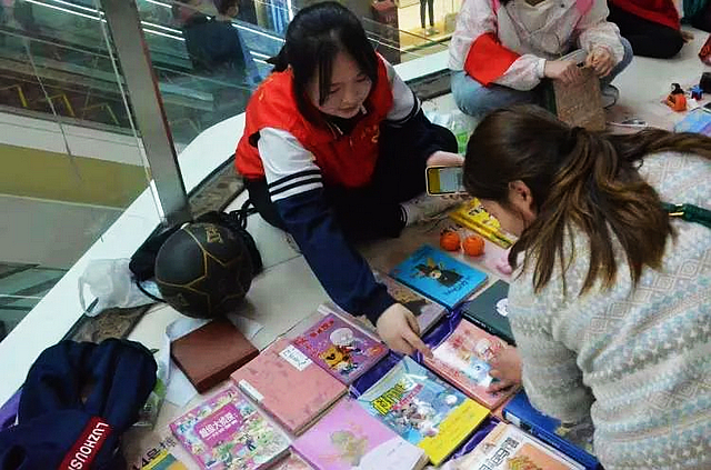 泸州十八中:学雷锋精神 做时代好少年(图14) nEO_IMG_28.jpg