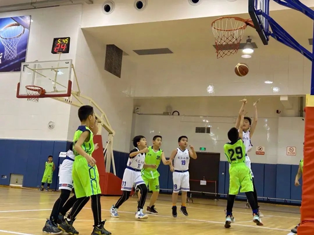 激情飞扬 迎“篮”而上 | 泸州市第一届青少年校园体育联赛小学生U系列篮球比赛火热进行中(图5) 5.jpg