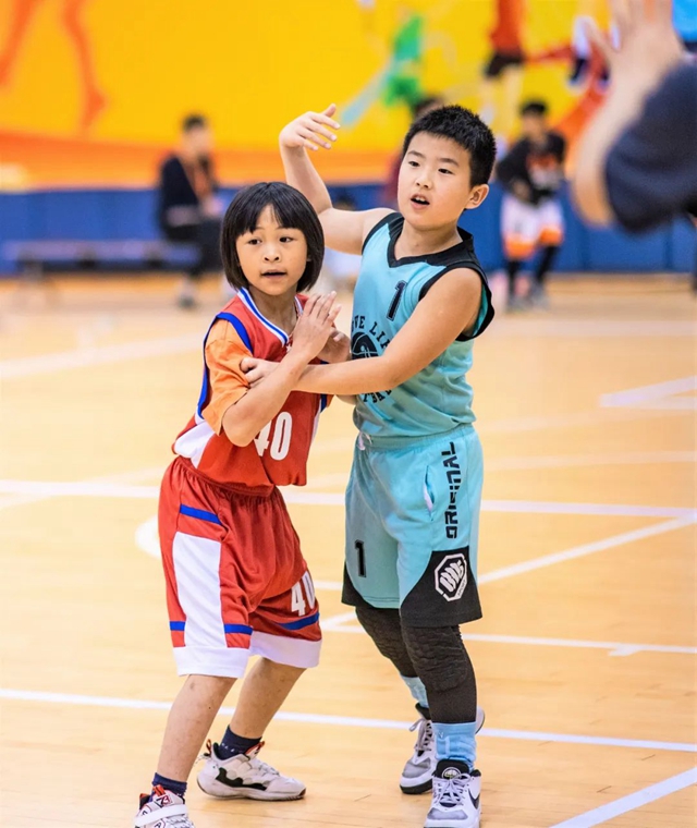 激情飞扬 迎“篮”而上 | 泸州市第一届青少年校园体育联赛小学生U系列篮球比赛火热进行中(图6) 6.jpg