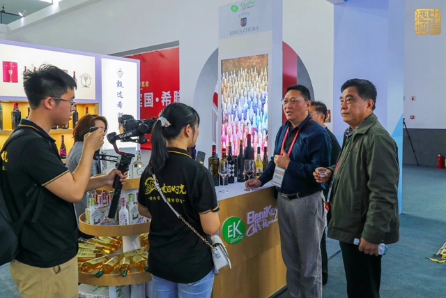 办展规模创新高!本届酒博会闭幕,泸州等你再会(图12) 12.jpg