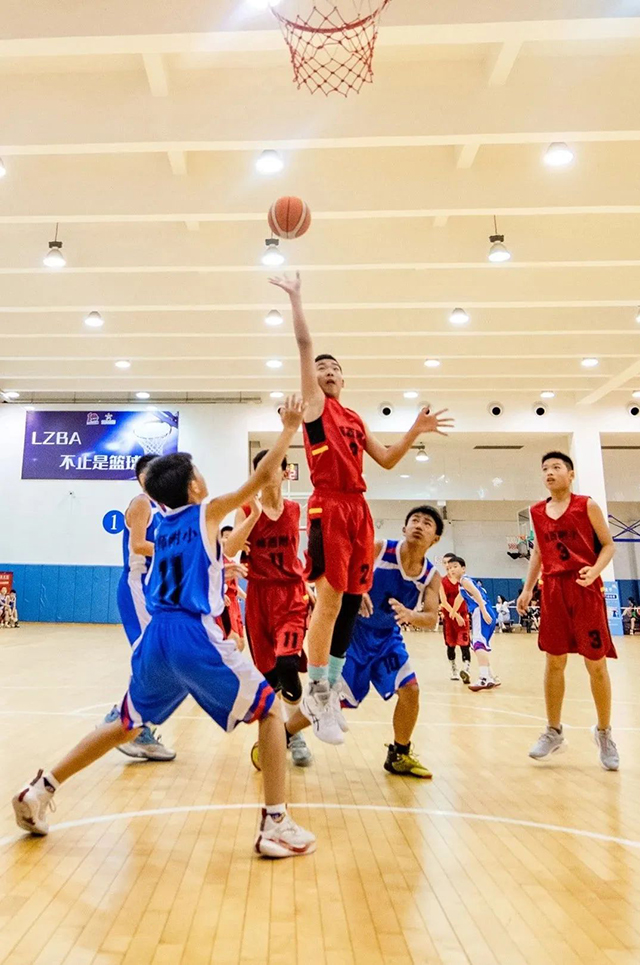 点赞!泸州这群“篮孩”不得了!(图2) 2.jpg