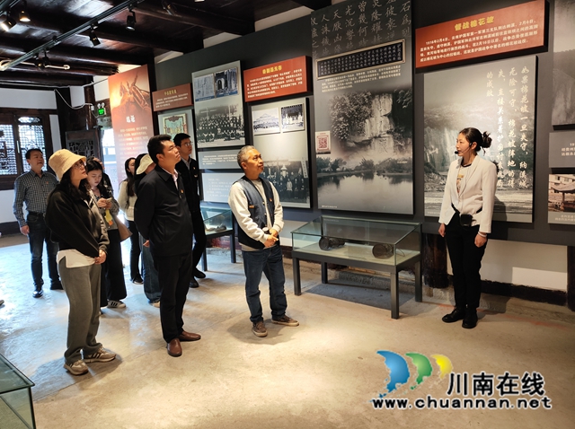 在纳溪区护国战争博物馆学习.jpg