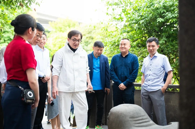 国际巨星成龙丨“五一”空降酒城泸州(图7) 7.jpg