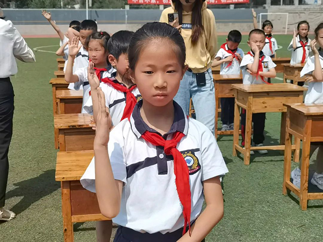 哇!这些孩子可说是“十八般武艺样样精通”(图12) 13.jpg