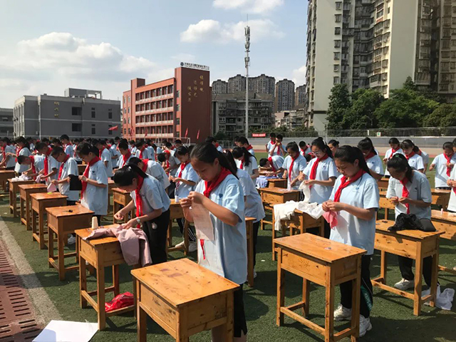 哇!这些孩子可说是“十八般武艺样样精通”(图45) 46.jpg