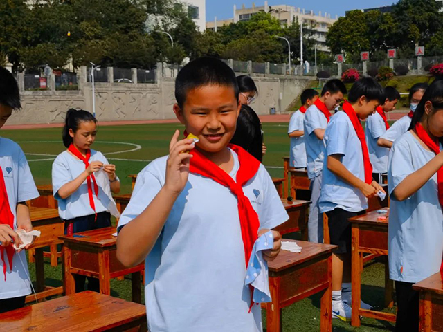 哇!这些孩子可说是“十八般武艺样样精通”(图52) 53.jpg