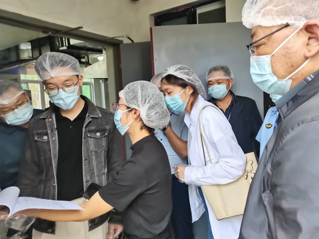 省市场监管局、省教育厅联合督查组到泸州市开展春季学校食品安全“双随机、一公开”督导检查