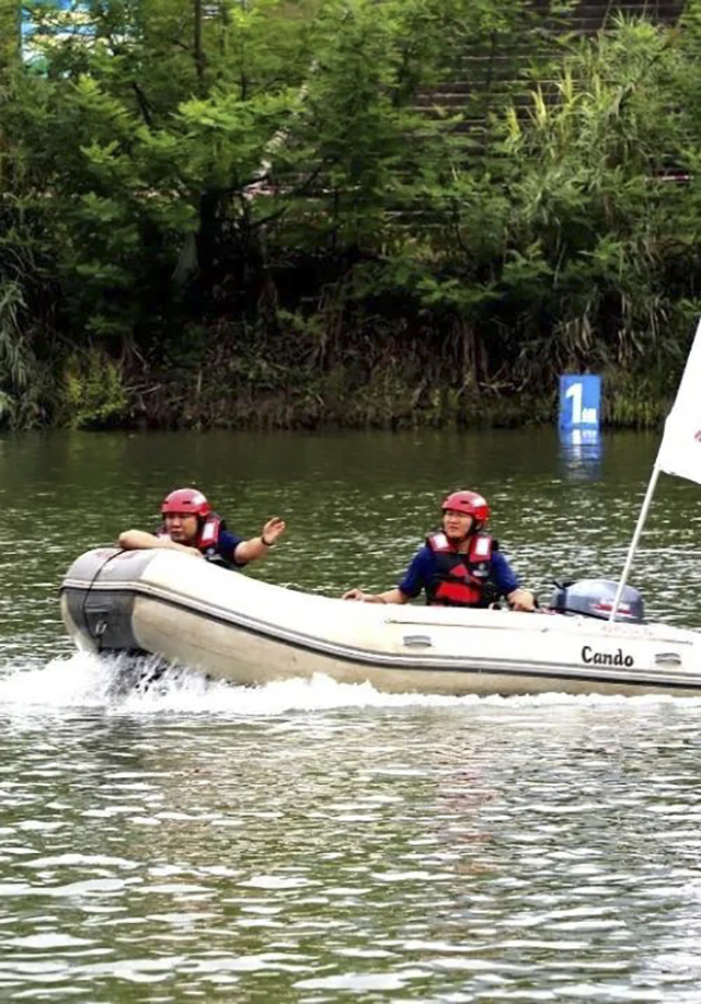 泸州福欣医院为泸县游泳协会邀请赛提供医疗保障(图6) 6.jpg