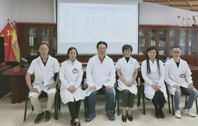 他们,带着中医药“周游”欧洲各国(图2) 2.jpg