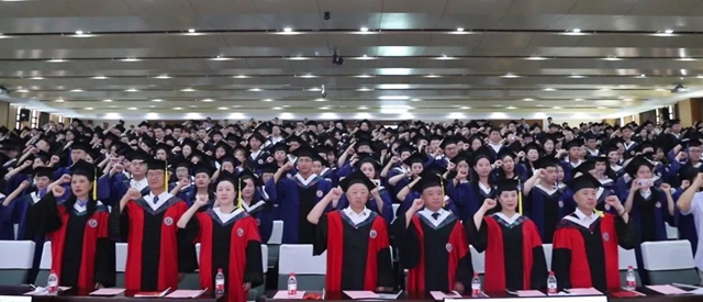 【毕业季】今天,我们毕业啦!(图12) 12.jpg