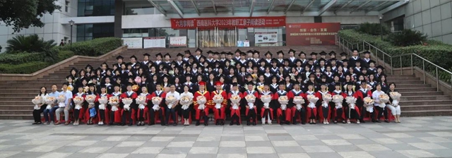 【毕业季】今天,我们毕业啦!(图16) 16.jpg