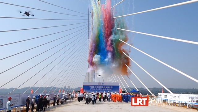 连通城西、城南,泸州长江六桥合龙!(图3) 3.jpg