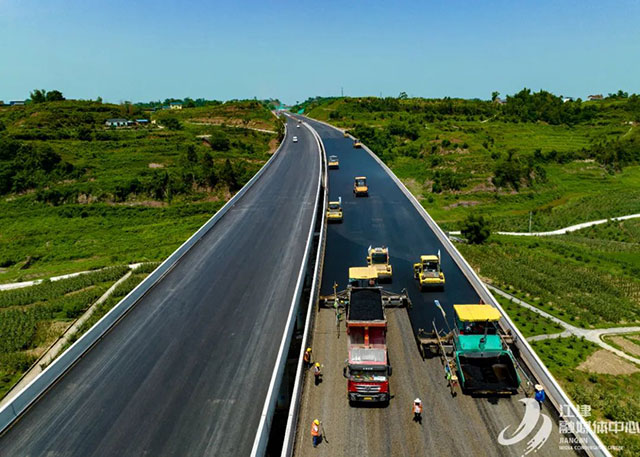 江泸北线年内通车!江津到泸州仅需50分钟!(图2) 2.jpg