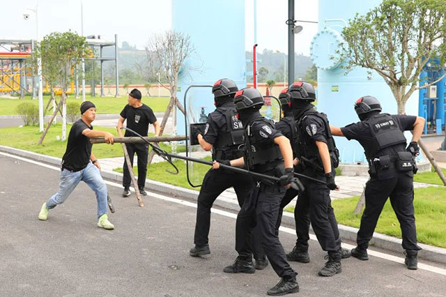 精彩!硬核!直击泸县2023反恐防暴演练现场(图11) 11.jpg