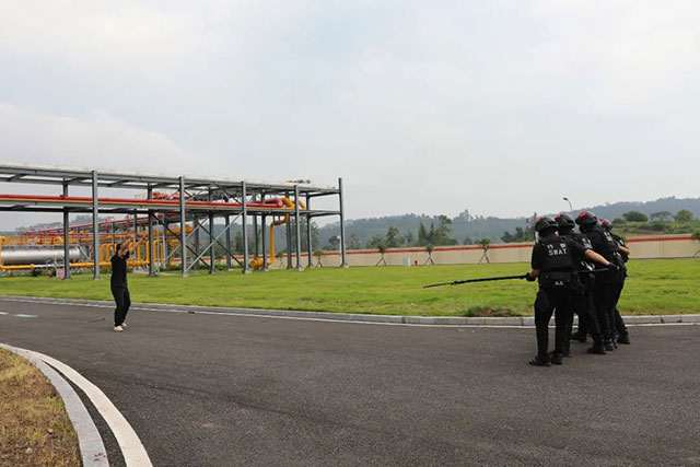 精彩!硬核!直击泸县2023反恐防暴演练现场(图34) 34.jpg