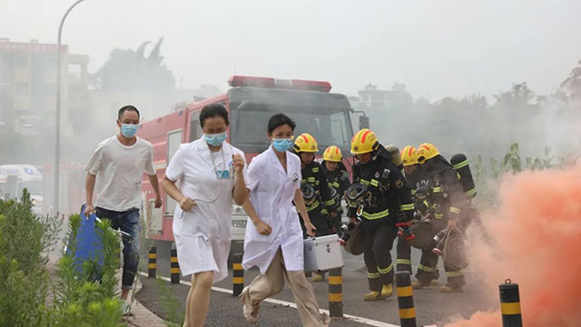 精彩!硬核!直击泸县2023反恐防暴演练现场(图40) 40.jpg