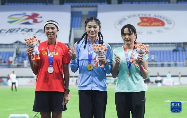 夺冠!自贡姑娘好样的!(图10) 10.jpg