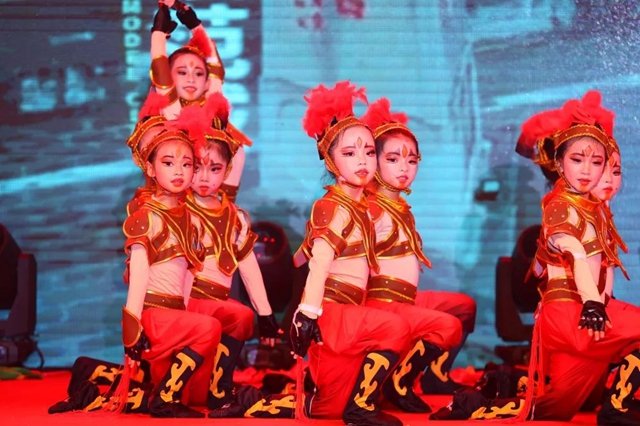 泸州40正当红,且看“萌娃赞家乡”(图40) 39.jpg