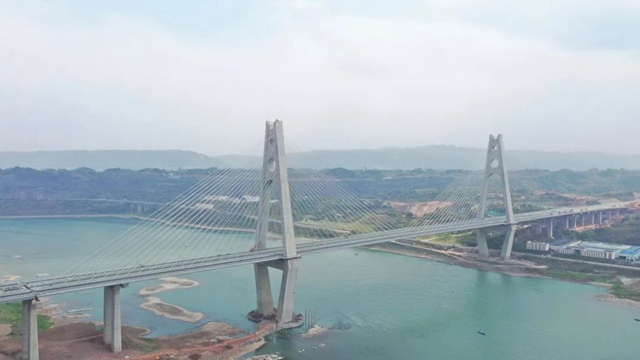宜宾临港长江公铁大桥正加快建设(图3) 640 (2).jpg