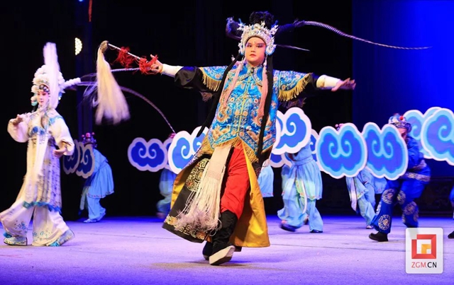 小师弟、小师妹 川剧练得如何了?(图5) 640 (9).jpg