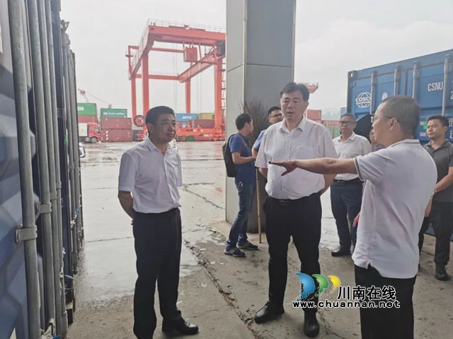 泸州市口岸物流办主任李智带队调研口岸建设发展工作(图3) 640.jpg