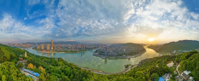 宜宾版《向云端》,遇见云淡风轻与自由简单(图4) 640 (3).jpg