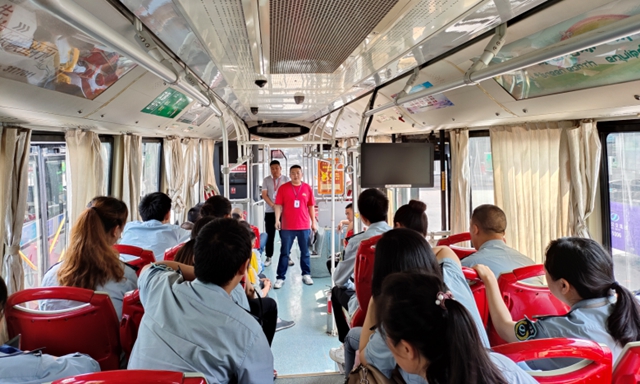 泸州公交158路、231路被命名为“2022-2023年度泸州市青年文明号”(图5) 5.jpg