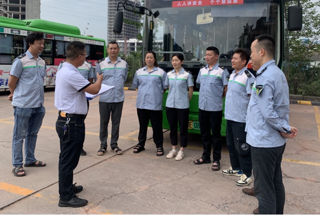 泸州公交158路、231路被命名为“2022-2023年度泸州市青年文明号”(图7) 7.jpg