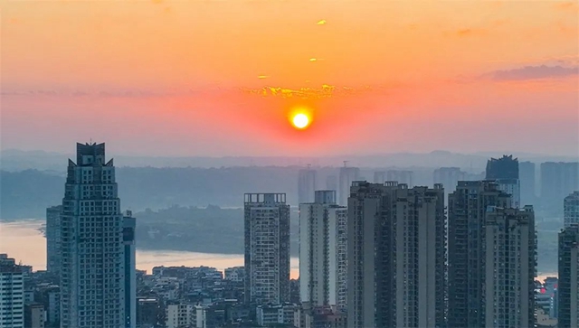 从大运之城出发丨酒城泸州风光正好(图2) 640 (1).jpg